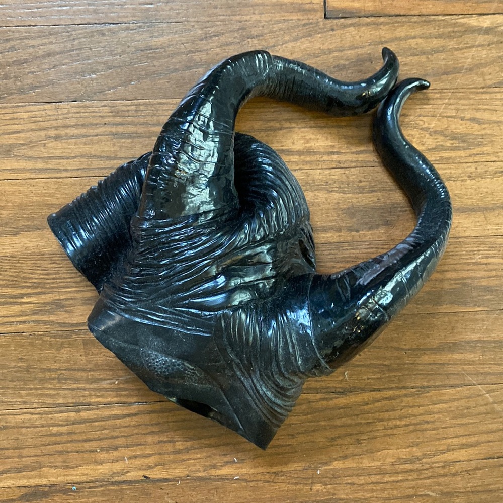 Maleficent horns